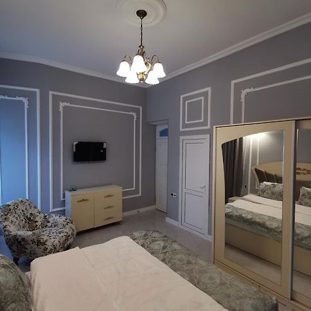 Raffles Villa With Pool Габала Екстериор снимка