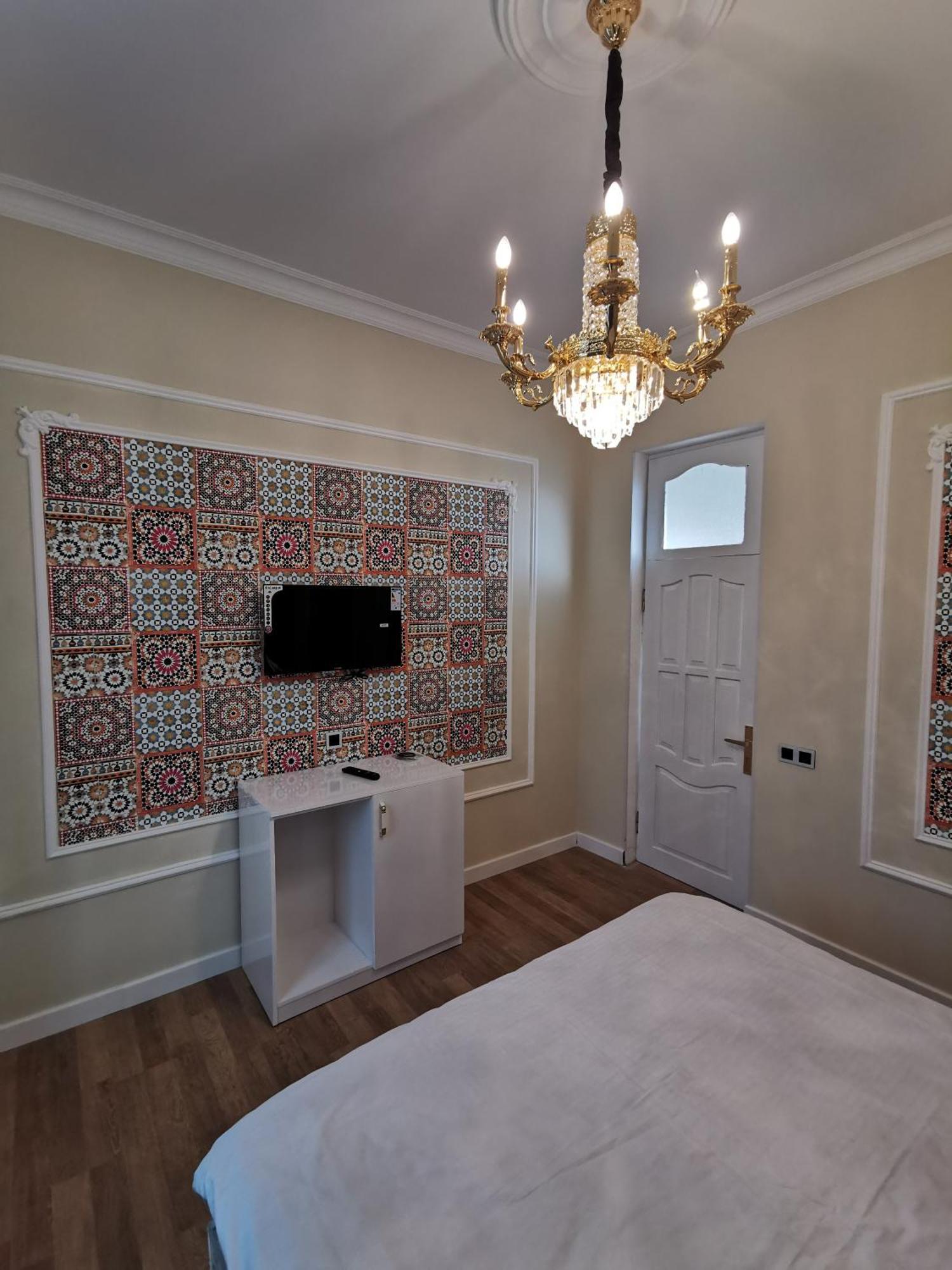 Raffles Villa With Pool Габала Екстериор снимка